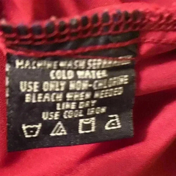 Puritan men’s red short sleeve button down with one front pocket. - Picture 5 of 5